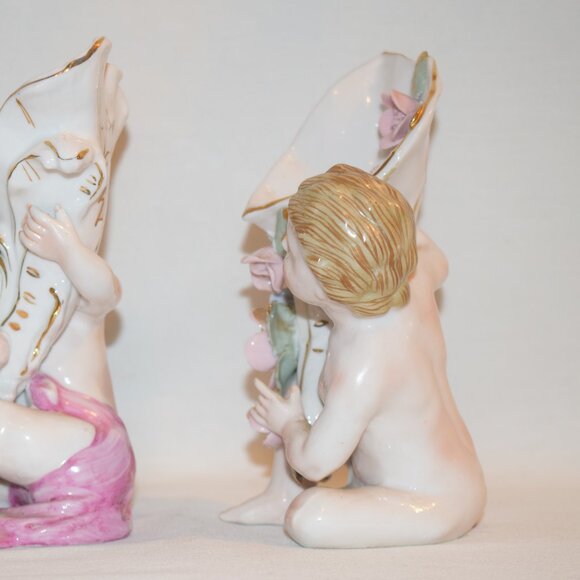 Vintage Pair Porcelain Cherub Cornucopia Figurines - Picture 4 of 10